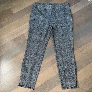 Luxurious Patterned Capris